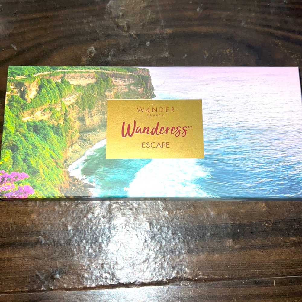 Wander eyeshadow palette, never used